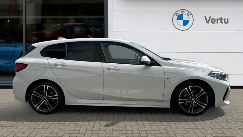 BMW 1 Series 118i [136] M Sport 5dr [Live Cockpit Professional] Petrol Hatchback